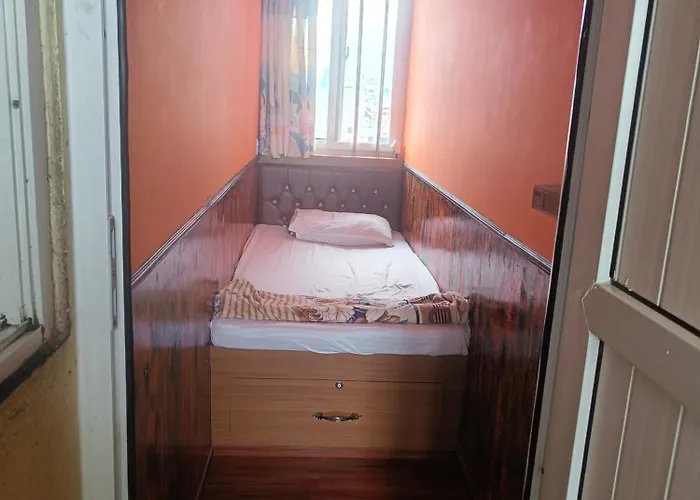 Sara's Backpackers Hostel Kathmandu
